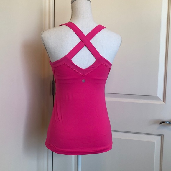 Lululemon Run Mile a Minute Tank - Picture 3 of 3